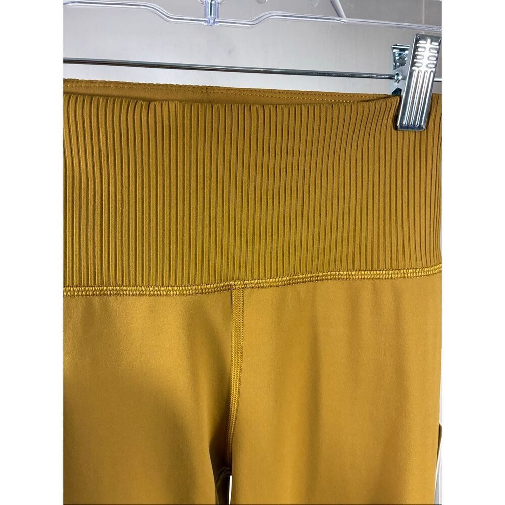 Vuori NWT Rib Studio Legging in Dark Golden Size XS - Picture 2 of 8